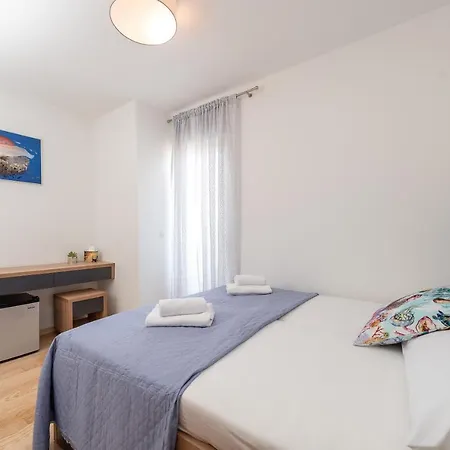 ***rooms Maslina *
